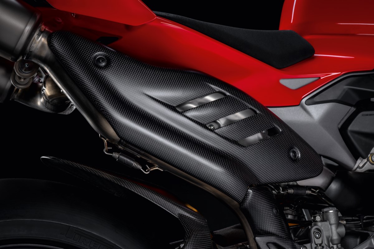 Komplette Auspuffeinheit aus Titan